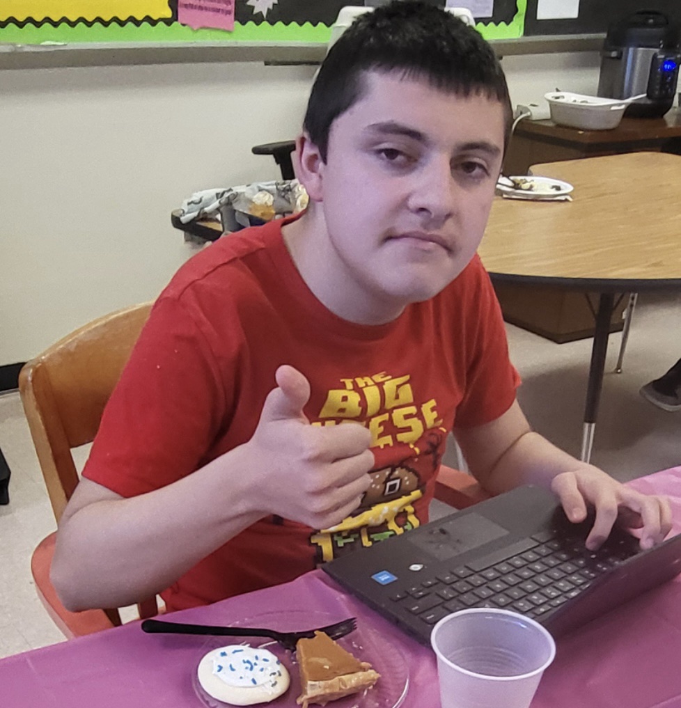 More Than Just a Meal:  Pilgrim Student Celebrate with&nbsp;Friendsgiving