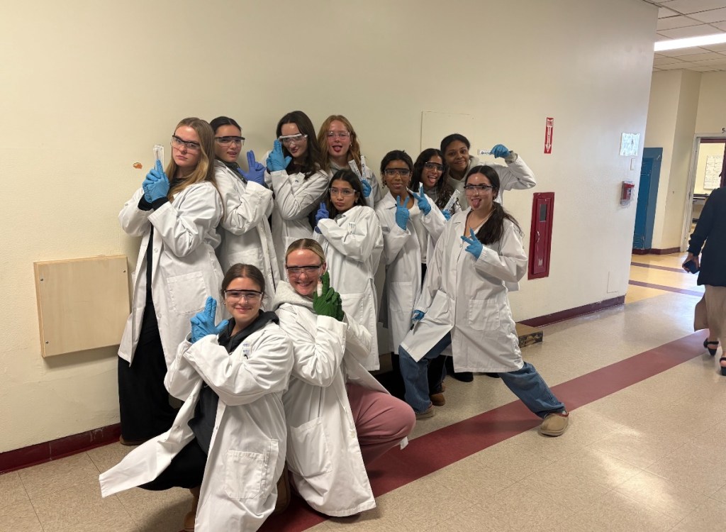 Biotech Class Swabs&nbsp;Pilgrim!